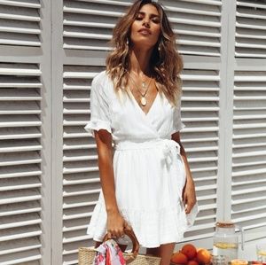 Hello Molly -waiting into find you dress